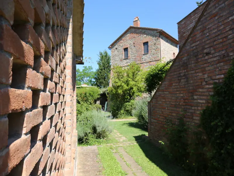 Borgo · scorci e dettagli